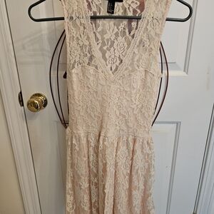 Forever 21 Lace Mini Dress in Peach